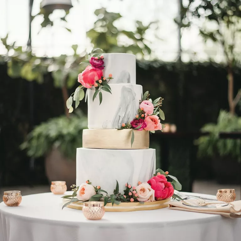 Marble Finished Wedding Cake