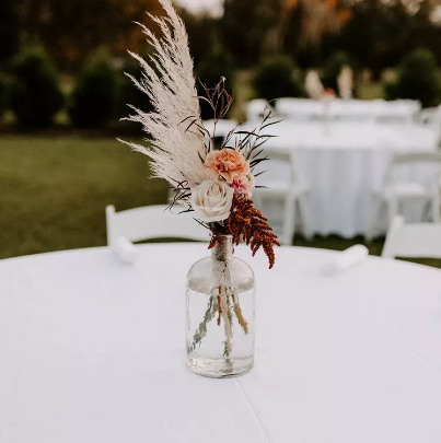 Minimal Bloom Centerpiece