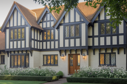 What is an English Tudor House? Complete Guide